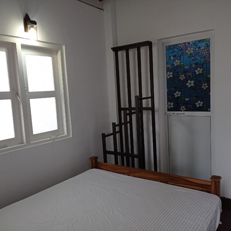 Surf & Salt Apartment เวลิกามา ภายนอก รูปภาพ