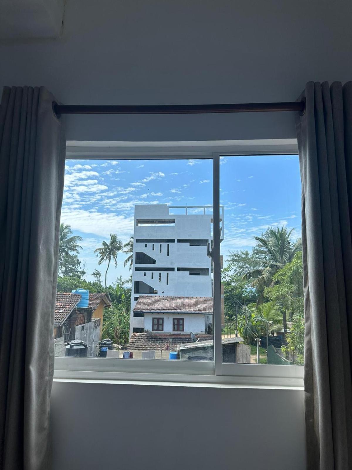 Surf & Salt Apartment เวลิกามา ภายนอก รูปภาพ