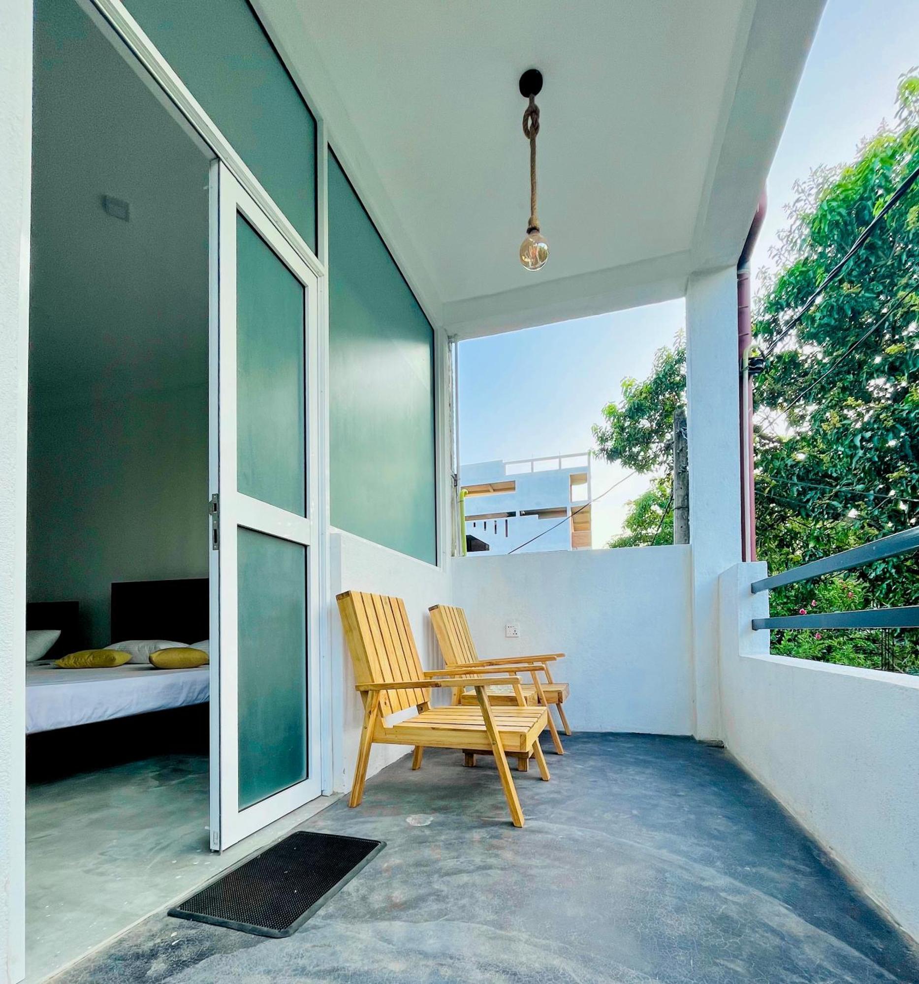 Surf & Salt Apartment เวลิกามา ภายนอก รูปภาพ