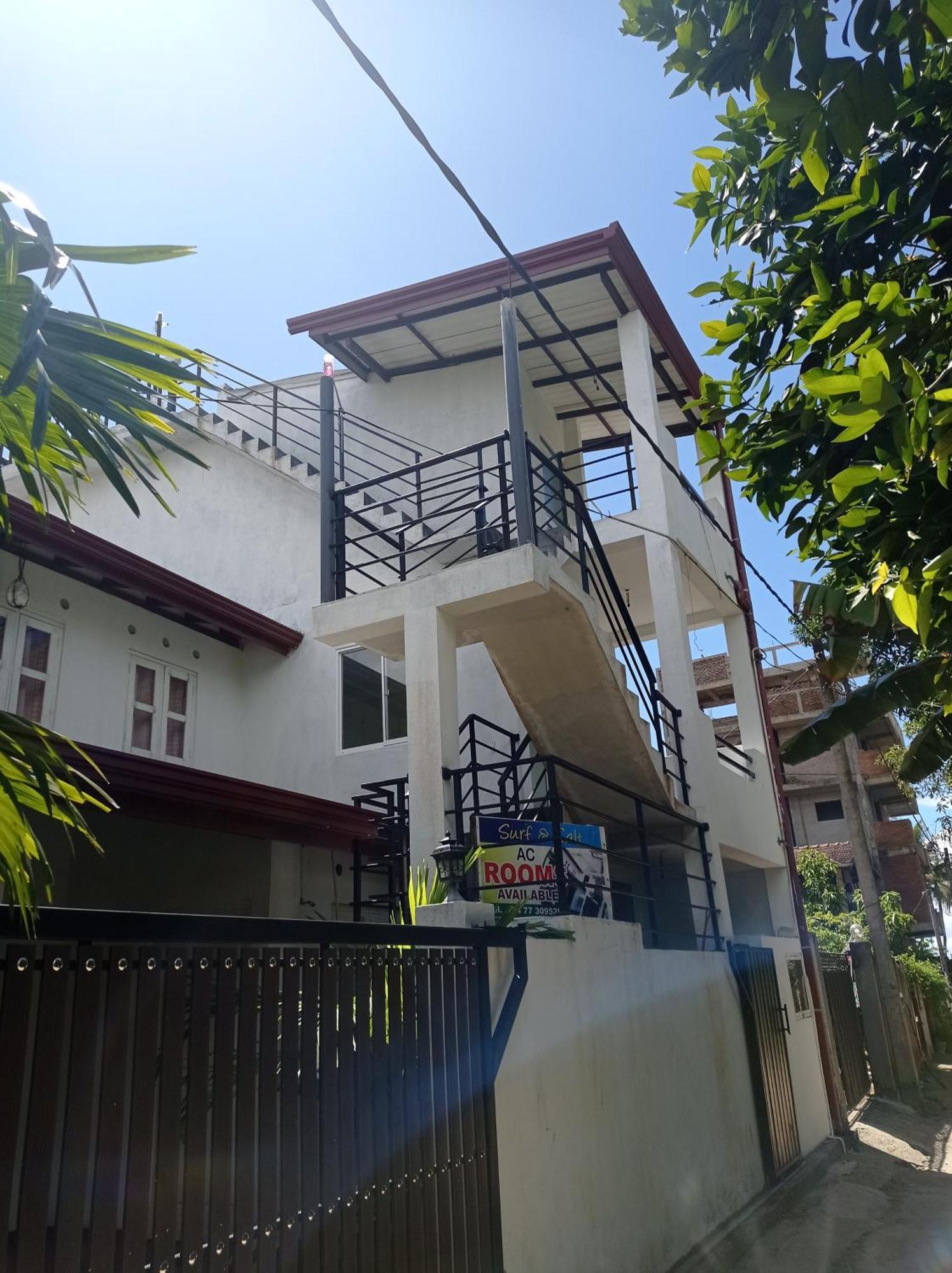 Surf & Salt Apartment เวลิกามา ภายนอก รูปภาพ